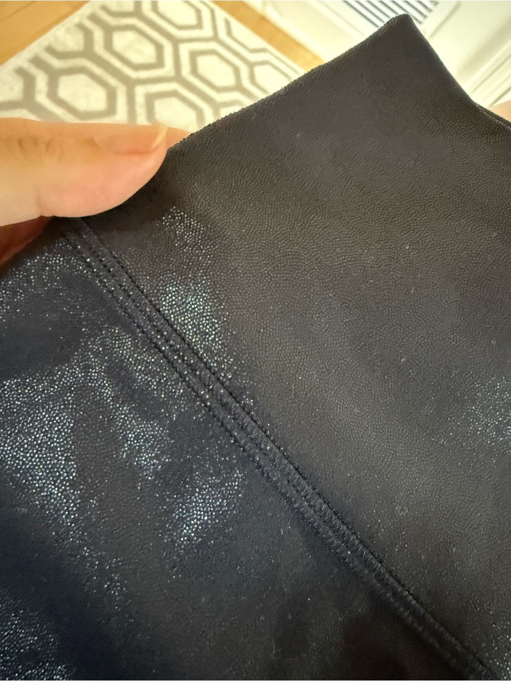 Lululemon Align High-Rise Pant 25 Shine
Radiate Foil Print Black 4 - Picture 4 of 10